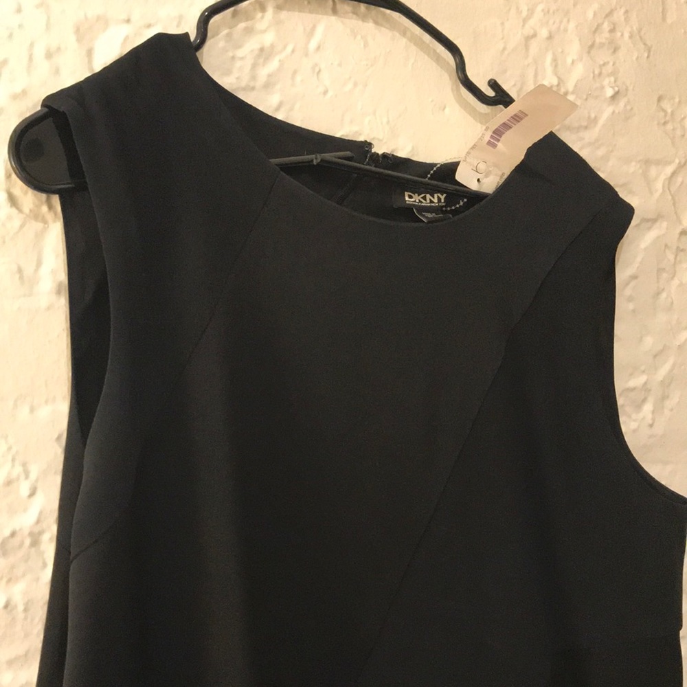 DKNY bi-level dressy tank top. - Picture 2 of 3